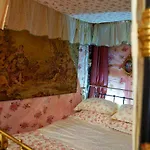 Tina's Art - Venetian Walls District