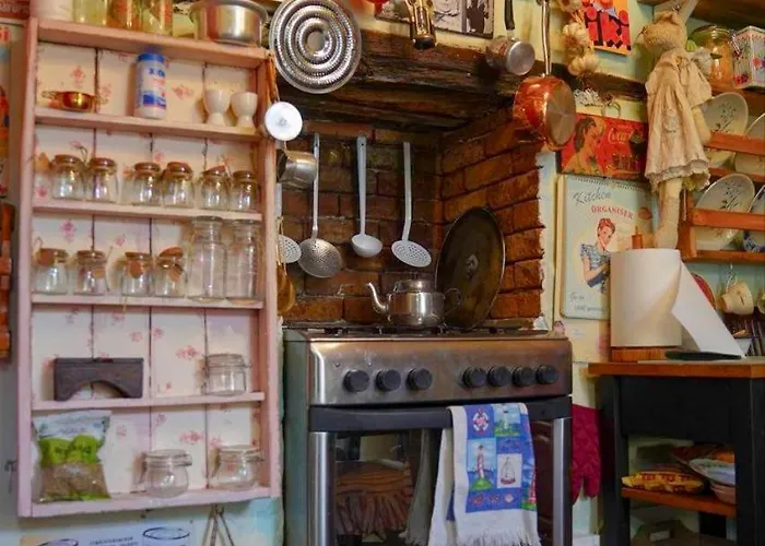 Tina's Art - Venetian Walls District * Nicosia